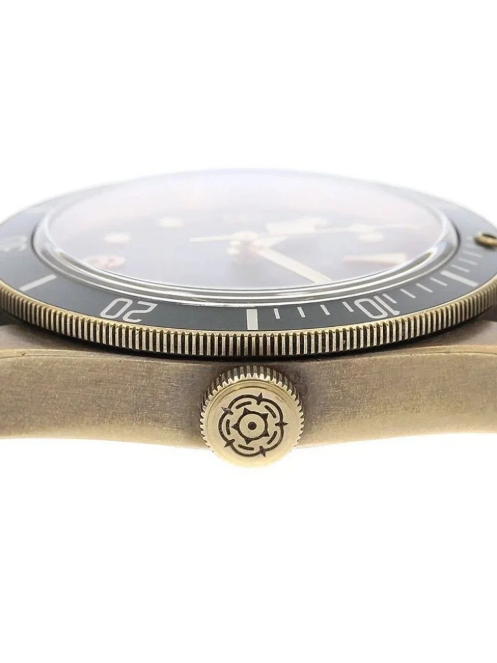Tudor heritage black